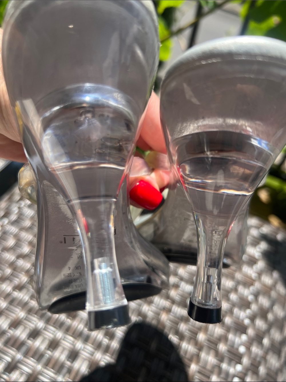 FIONI Clothing Silver Clear-Strap Kitten Heel Sandals - Picture 5 of 7